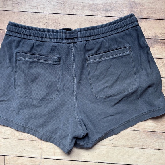 ATHELTA 8 Women's Gray Casual Shorts - Picture 4 of 4